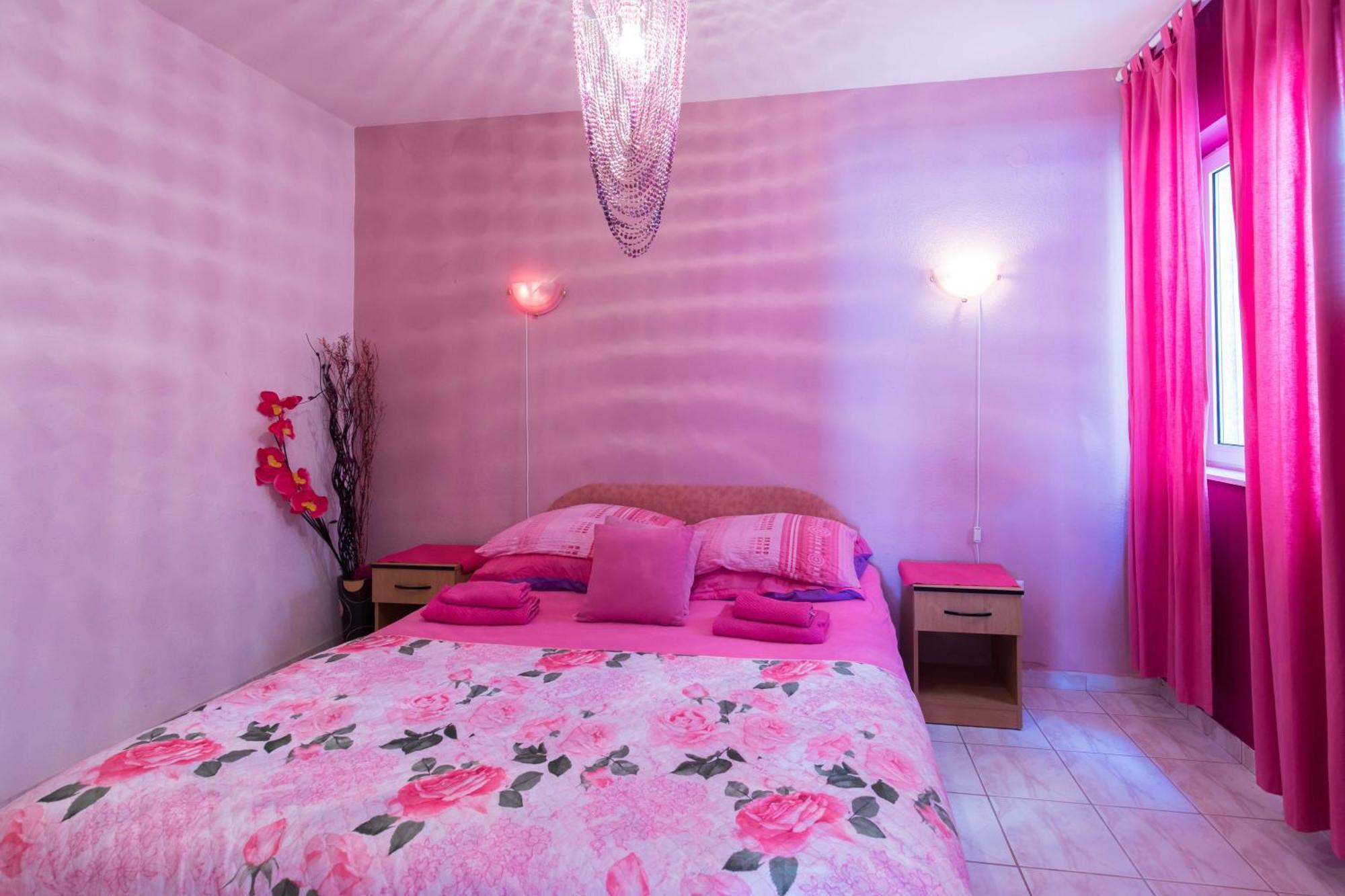 Villa Pinky And Superior Trogir 希杰·弗朗吉卡 外观 照片